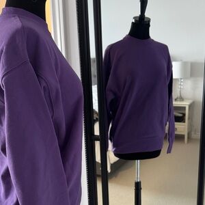 Aritzia TNA Terry Purple Fig Crewneck Sweatshirt xxs nwt
